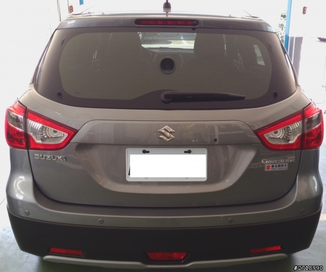 灰色 SX4 Crossover GL Plus 超簡單開箱