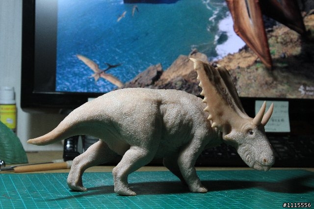 仿真動物模型製作--加斯莫龍(Chasmosaurus)