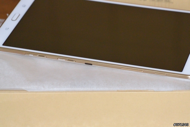 Samsung Tab S 8.4 LTE (SM-T705) 開箱