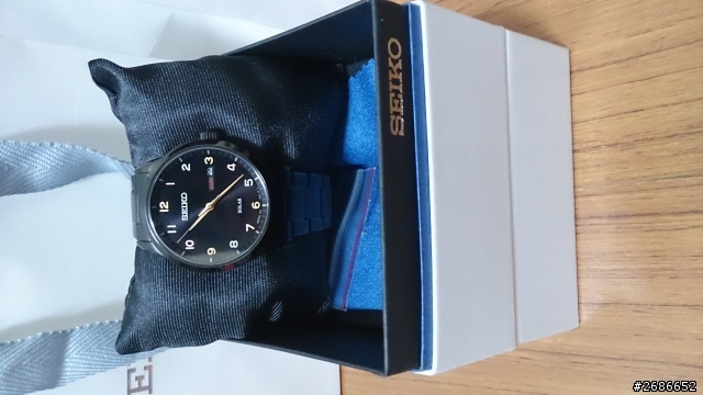 吃個牛肉麵買了兩隻SEIKO…