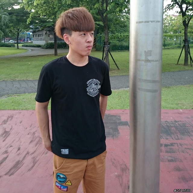 懇請各位ps大神完成小弟的心願