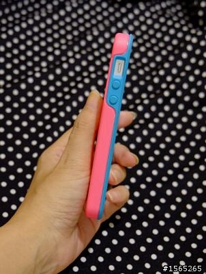[分享] 亞果元素Otter Box  iphone5/5s手機殼~~ 舊的不去新的不來