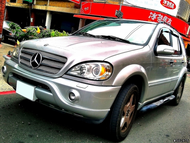 巧遇老車ML55 AMG