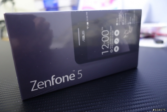 父親節禮物之高CP值首選-ASUS Zenfone 5 (黑-2G/16G) 補上深夜福利