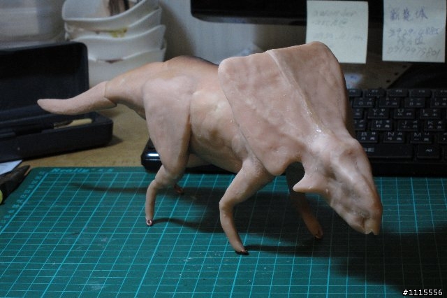 仿真動物模型製作--加斯莫龍(Chasmosaurus)