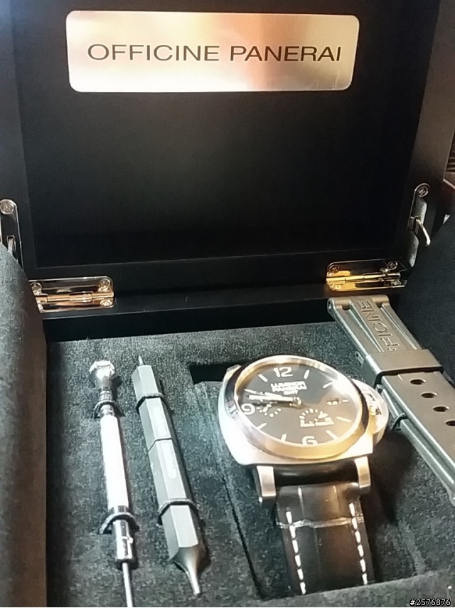 PANERAI LUMINOR PAM00321 GMT