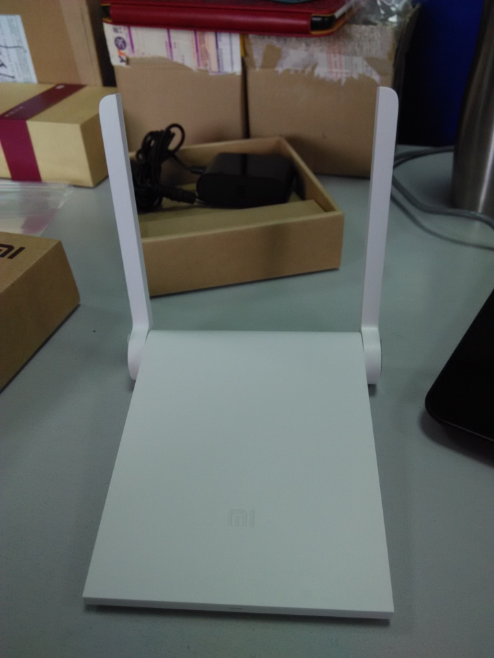小米路由器mini 開箱