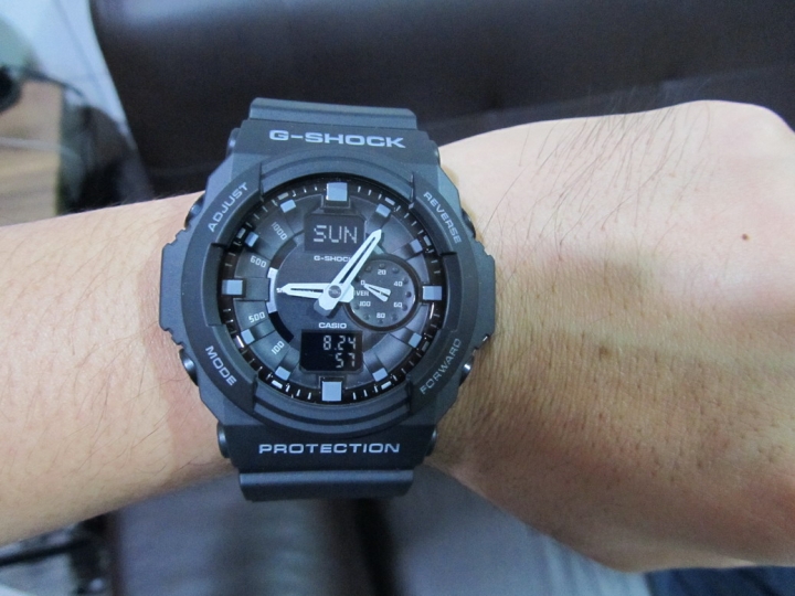 CASIO G-SHOCK 型號：GA-150-1A --------開箱分享