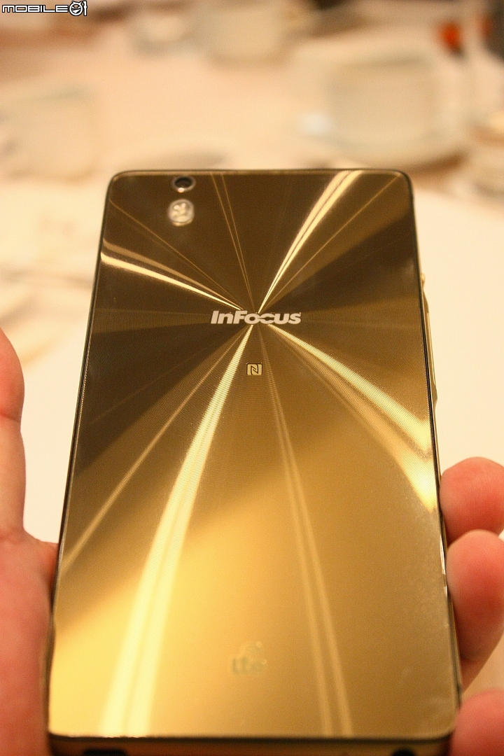 [心得分享] InFocus M810重點機體驗會~搭上我的時光機讓您真實重回現場一起體驗喔!(影片圖多)