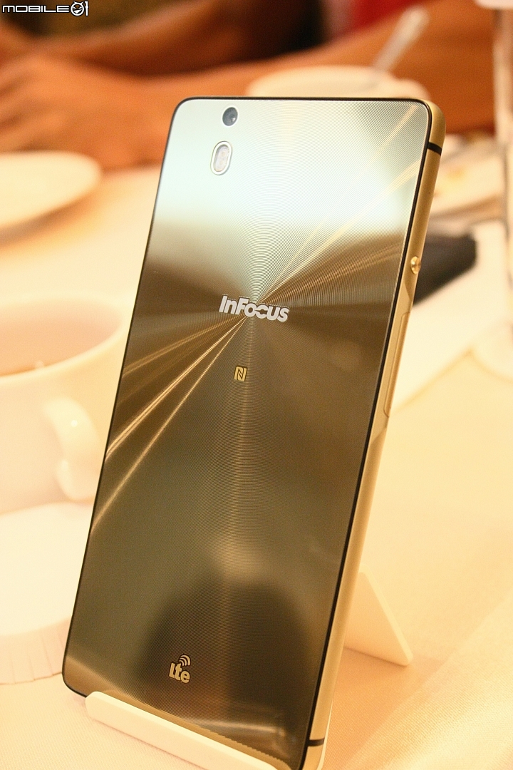 [心得分享] InFocus M810重點機體驗會~搭上我的時光機讓您真實重回現場一起體驗喔!(影片圖多)
