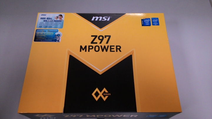 土豪金配色 自組電腦初體驗(I7 4790K,Z97 MPOWER,HyperX 3K 240G,TD03,FT04,STRIDER GOLD 1200W)