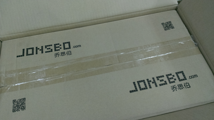 JONSBO 喬思伯 QT01 機殼開箱賞圖
