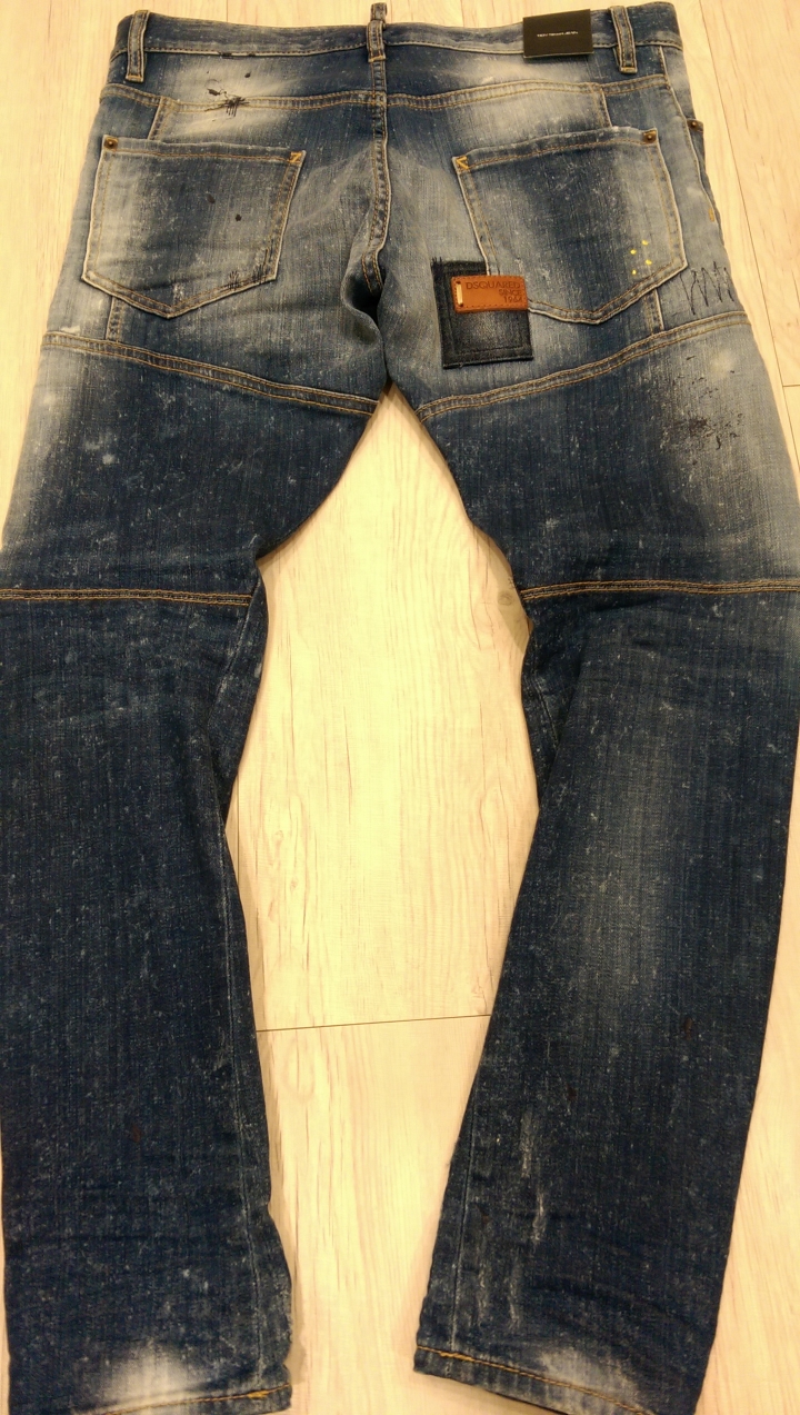 [阮的肉干之監獄風雲不專業開箱] DSQUARED2 秋冬款 TIDY BIKER JEAN (S74la0643s30342)