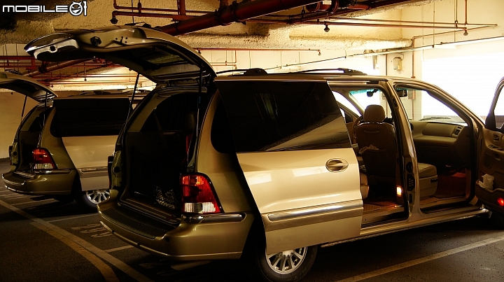 2000年窮人版正七人座FORD windstar 3.0 開箱！