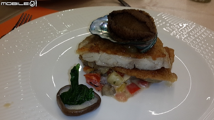 Line饅頭遊臺灣之 “嘉義 皇品國際酒店 舞蝶西餐廳用餐分享”