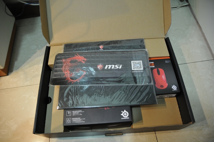 MSI GT72 Dominator 2PC 開箱
