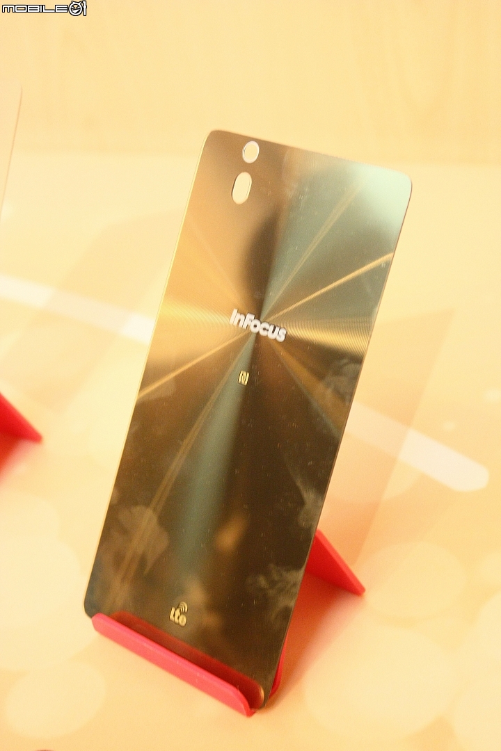 [心得分享] InFocus M810重點機體驗會~搭上我的時光機讓您真實重回現場一起體驗喔!(影片圖多)