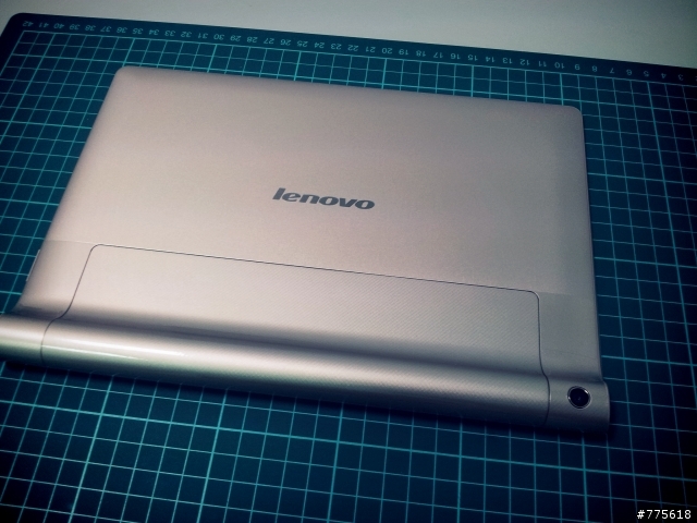 簡易開箱Yoga 10 hd+（b8080）32g