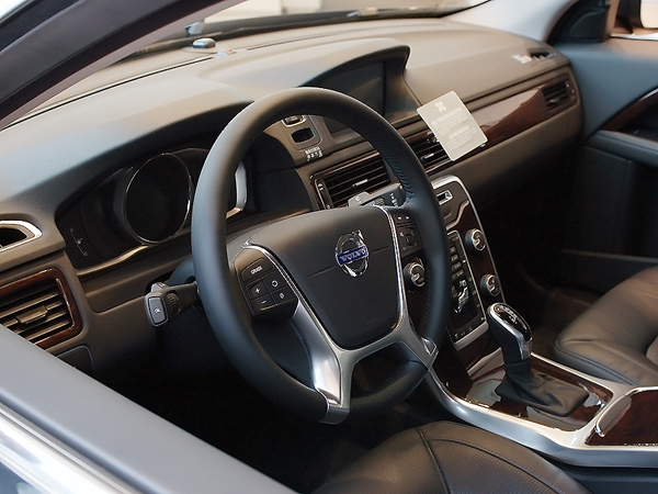 超越雙B 品味人生 VOLVO S80 T5 旗艦版 試駕《VOLVO仲夏輕鬆遊》