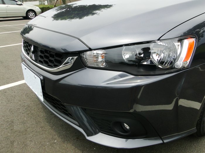 2014 NEW LANCER FORTIS 不專業開箱