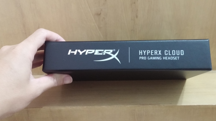 Kingston、HyperX、QPAD 黃金三角代表作—— Kingston HyperX Cloud 電競耳機
