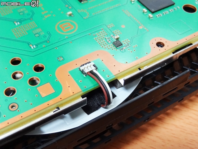 [分享] PS4 保固內...電源觸控沒反應怎麼辦? 自己動手拆 [拆裝流程]