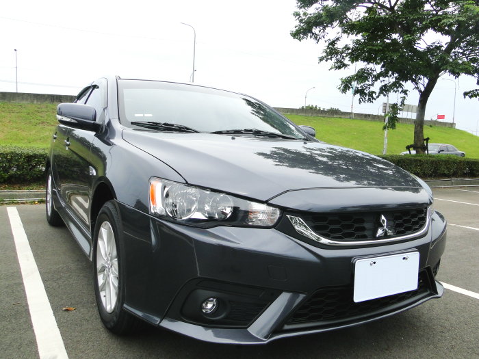 2014 NEW LANCER FORTIS 不專業開箱