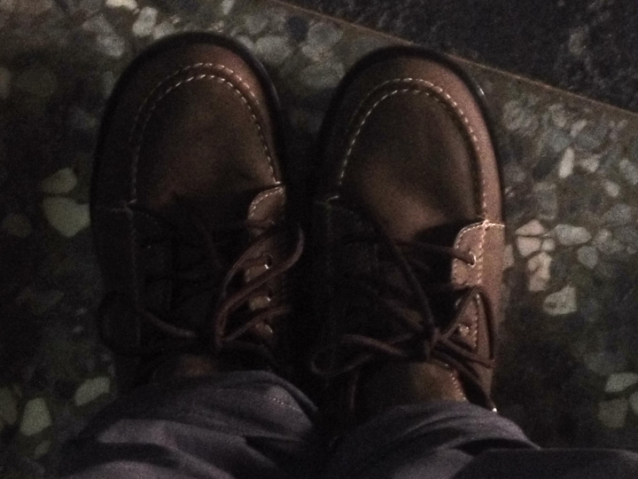 人生中第一雙皮靴 Dr. Martens Dark Brown Bigfoot