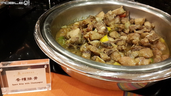 Line饅頭遊臺灣之 “嘉義 皇品國際酒店 舞蝶西餐廳用餐分享”