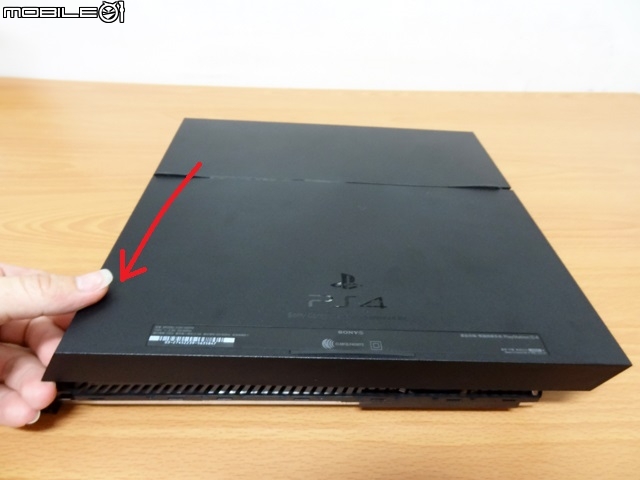 [分享] PS4 保固內...電源觸控沒反應怎麼辦? 自己動手拆 [拆裝流程]