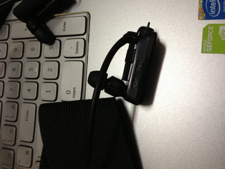 [開箱] SCOSCHE HFBT200 防水IPX6運動耳機