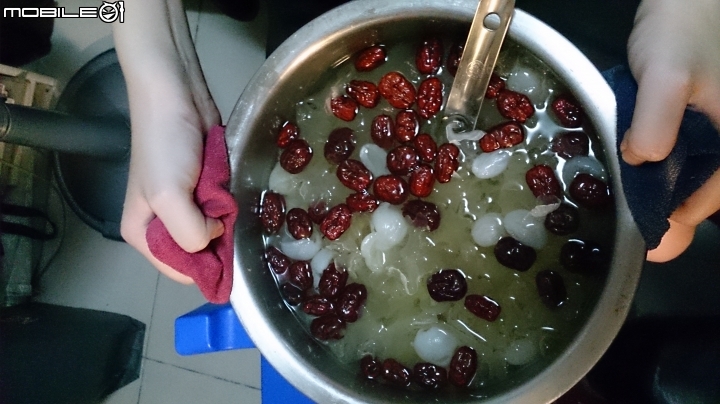 銀耳紅棗湯