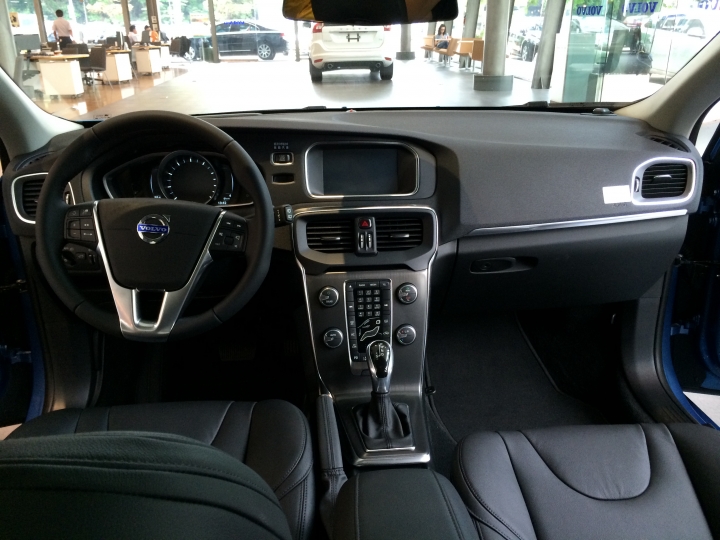 《VOLVO仲夏輕鬆遊》 V40好車試乘