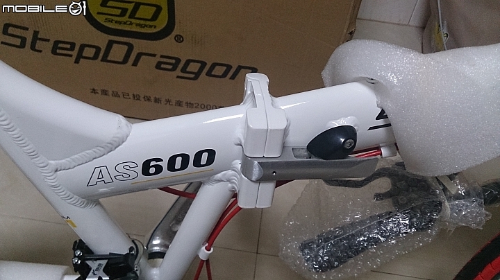 國產 ST買了一陣子了~現在才持一點發開箱文- StepDragon AS600-20吋鋁合金24速Shimano定位變速摺疊車