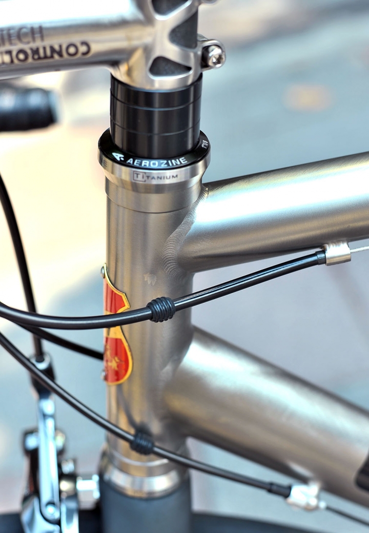 [組裝交車] 鈦合金戰馬 Lynskey Sportive 22速Sram Force系統搭配爬坡鈦輪pmp RS04