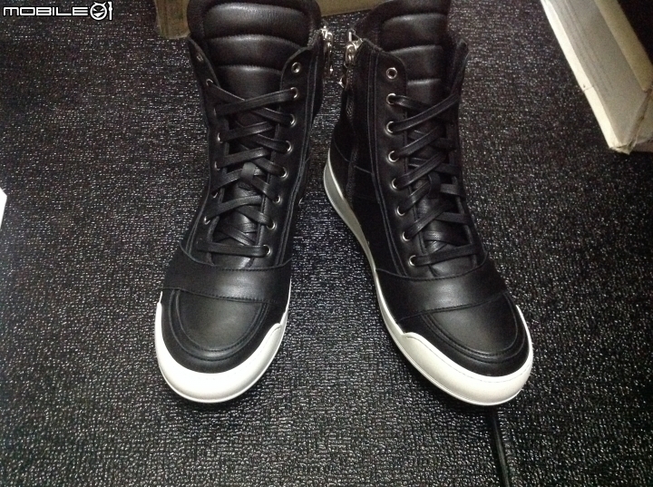 [開箱]BALMAIN LEATHER HIGH TOP SNEAKERS