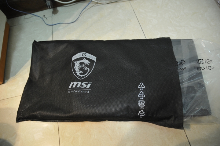 MSI GT72 Dominator 2PC 開箱