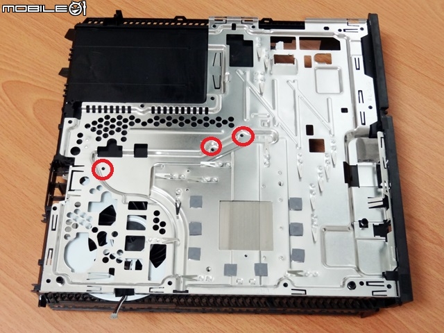 [分享] PS4 保固內...電源觸控沒反應怎麼辦? 自己動手拆 [拆裝流程]