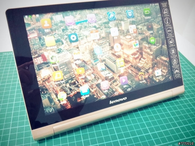 簡易開箱Yoga 10 hd+（b8080）32g
