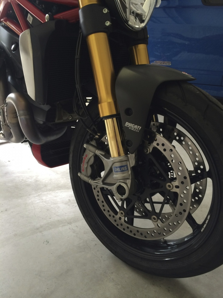 [開箱] Ducati Monster 1200s