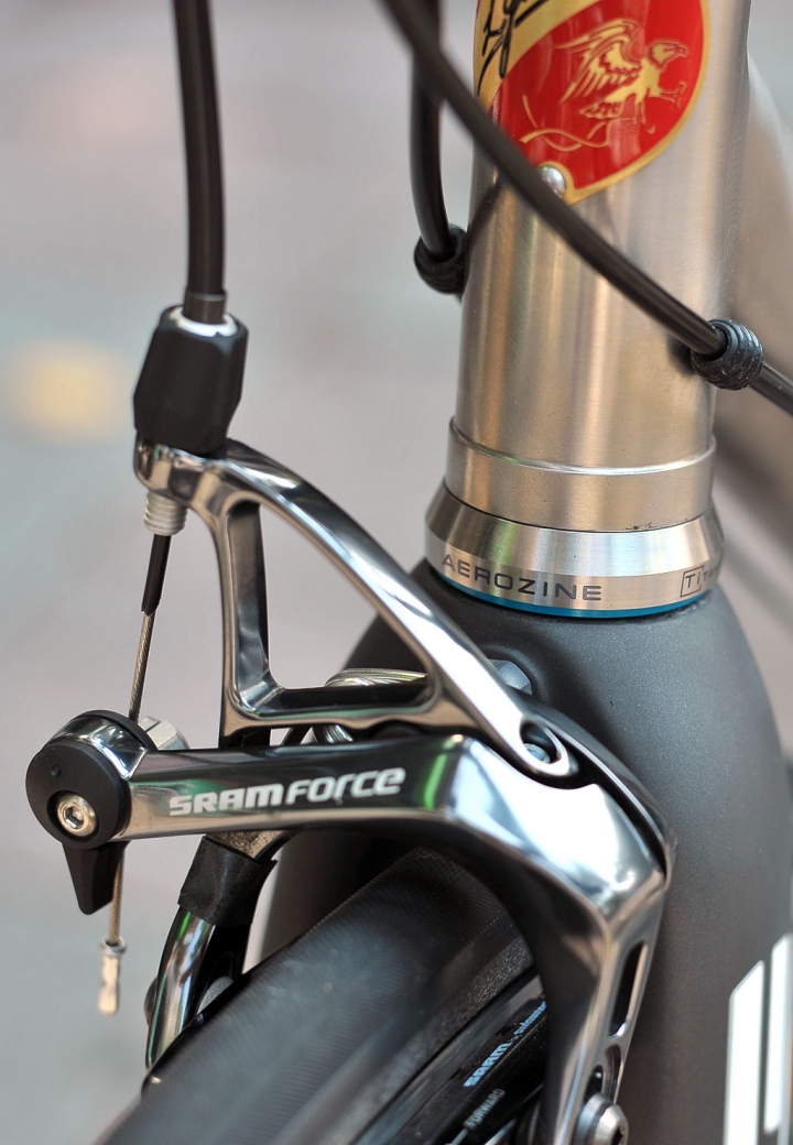 [組裝交車] 鈦合金戰馬 Lynskey Sportive 22速Sram Force系統搭配爬坡鈦輪pmp RS04