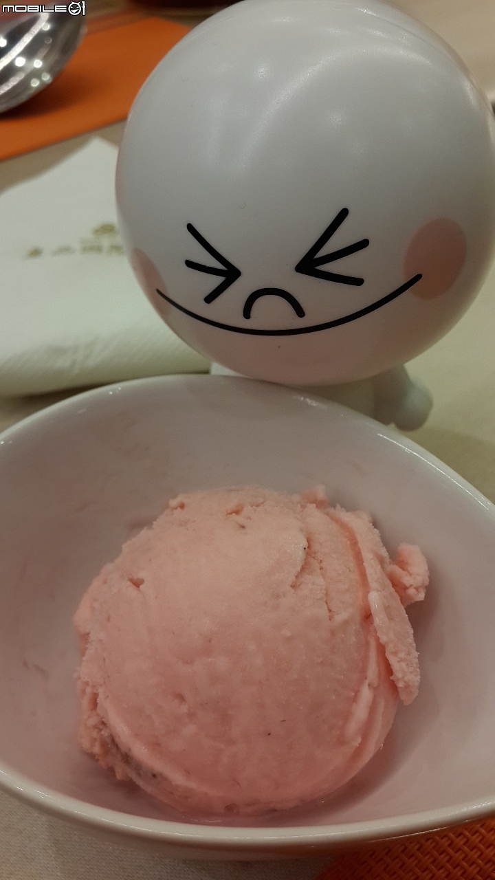 Line饅頭遊臺灣之 “嘉義 皇品國際酒店 舞蝶西餐廳用餐分享”