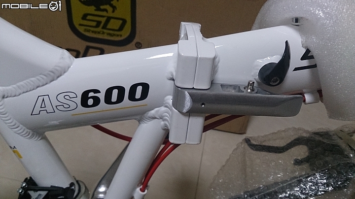 國產 ST買了一陣子了~現在才持一點發開箱文- StepDragon AS600-20吋鋁合金24速Shimano定位變速摺疊車