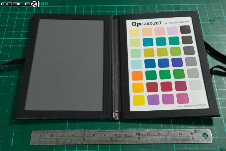 [開箱測試自己來]QP CARD 203 隨身白平衡利器