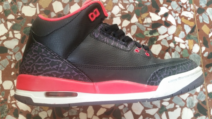 aj3拜託大家幫忙看真假