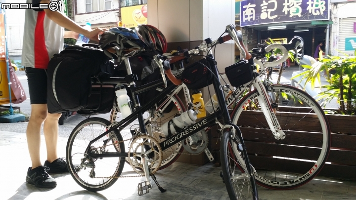 五十與十五二人組的單車環島行─進入高潮迭起的台9線（上）