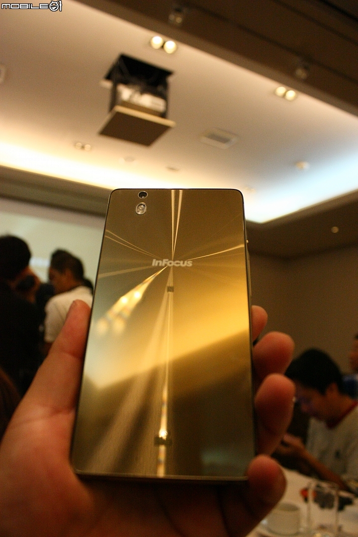 [心得分享] InFocus M810重點機體驗會~搭上我的時光機讓您真實重回現場一起體驗喔!(影片圖多)