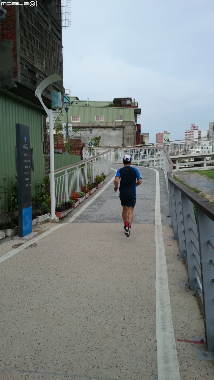 Reebok ONE SERIES 頂級專業全方位跑鞋試穿心得分享