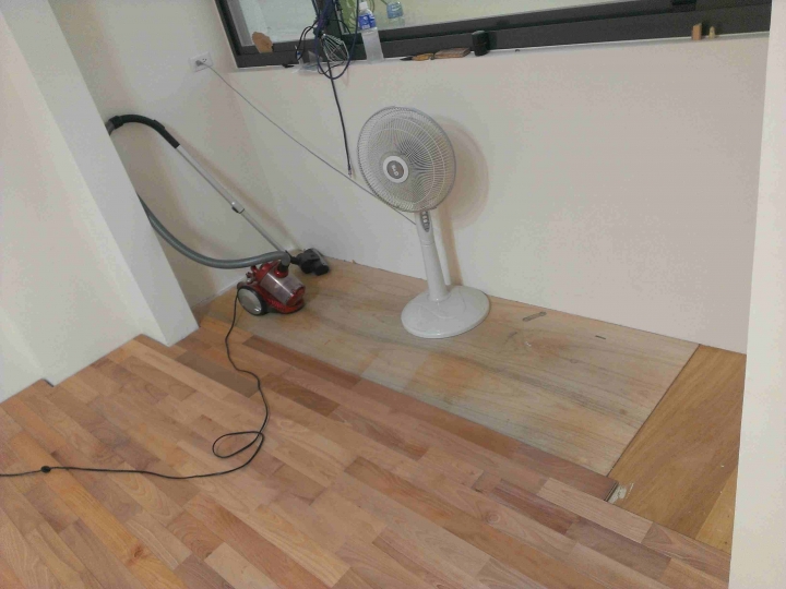 新手diy實木地板  (新增完工圖)