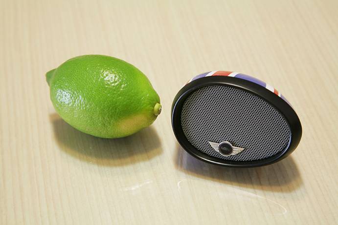 【開箱】Mini Cooper原廠授權的藍牙喇叭 - iUi Compact Mirror